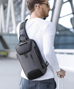 Commuter sling pack