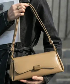 Cowhide Clasp Bag 343220