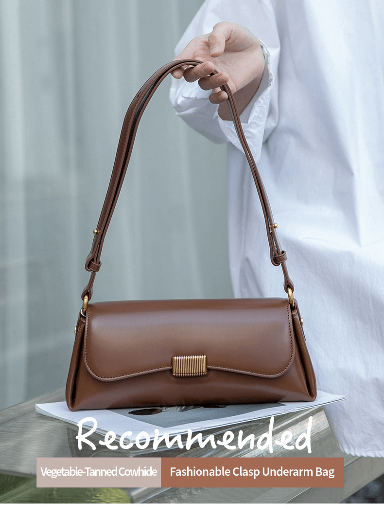 Cowhide Clasp Bag 55332