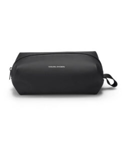 Minimalist Travel Bag, pochette nera con zip e passante da polso